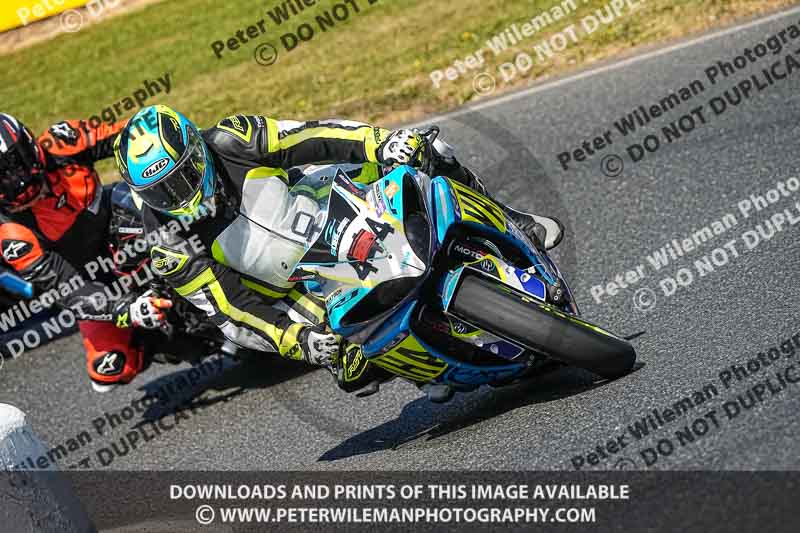 enduro digital images;event digital images;eventdigitalimages;mallory park;mallory park photographs;mallory park trackday;mallory park trackday photographs;no limits trackdays;peter wileman photography;racing digital images;trackday digital images;trackday photos